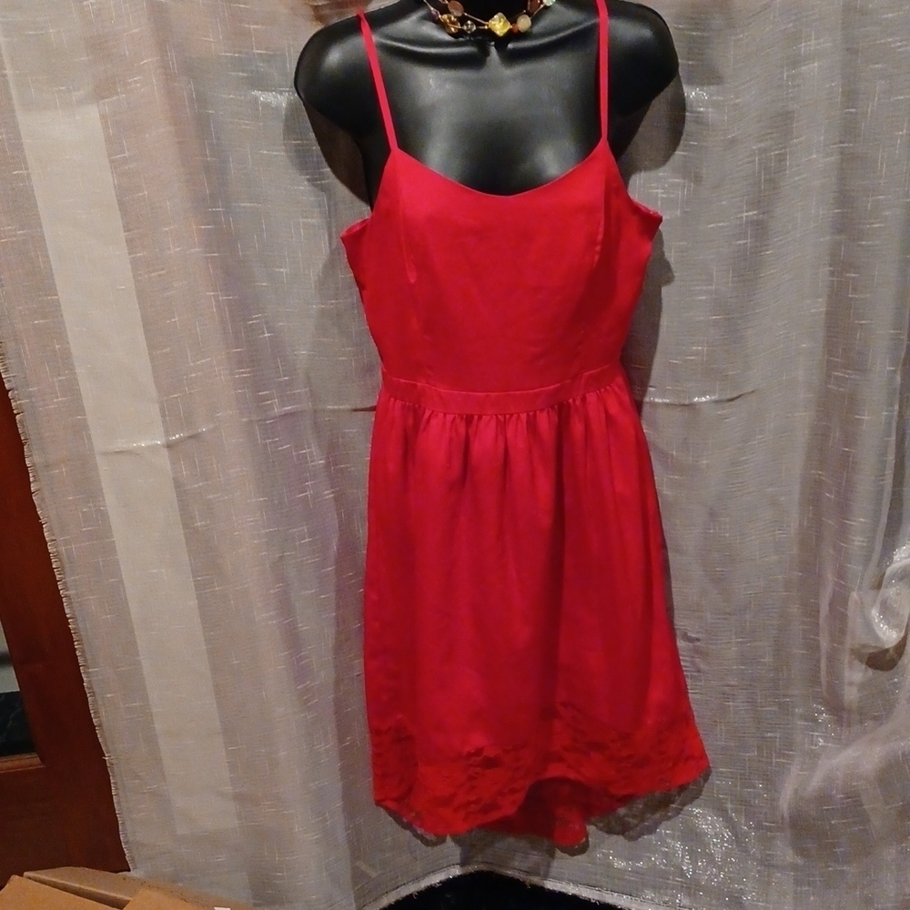 Mac + Jac Red lace hem slip dress L high low empire waist